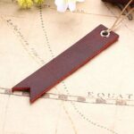 Semne de carte vintage din piele